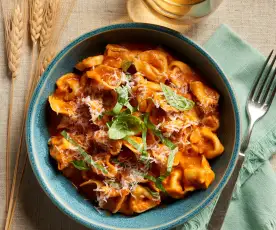 Tortellini in Tomato Cream Sauce