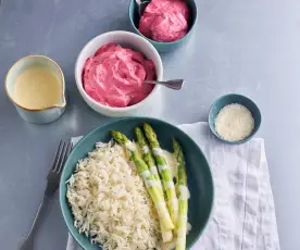 Asperges, riz au parmesan et sabayon au citron - Mousse glacée aux fruits rouges