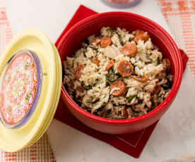 Arroz com cogumelos, nabiças e linguiça