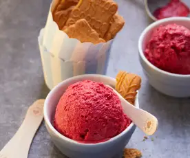 Kirsch-Spekulatius-Eis