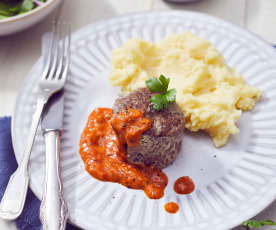 Mini-Oliven-Hackbraten mit Tomatensauce