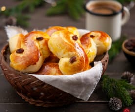 Szafranowe bułeczki lussekatter