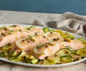 Saumon au citron et à la câpre avec courge en rubans