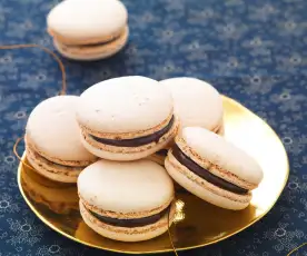 Macarons au café