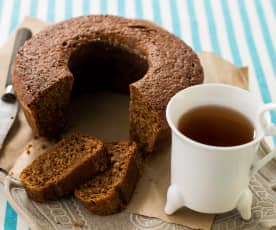 Bolo de avelã e café