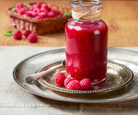 Salsa ai lamponi, semi di chia e stevia