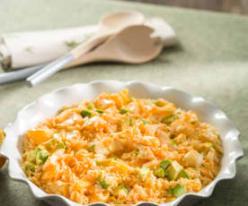 Ensalada de arroz con bacalao y vinagreta de piquillos