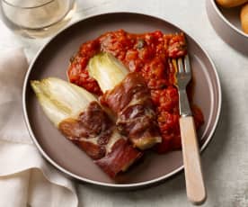 Endibias con jamón serrano y pisto