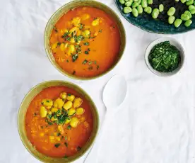 Sopa de favas mexicana