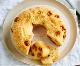 Pão de queijo com linguiça