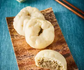 Char siu bao (panes al vapor rellenos)