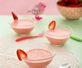 Postre de fresas con yogur