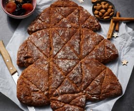 Weihnachtliches Frühstücksbrot