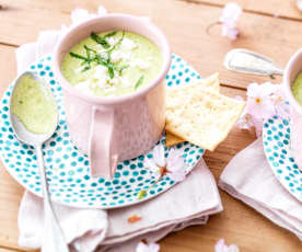 Soupe froide de courgette à la grecque