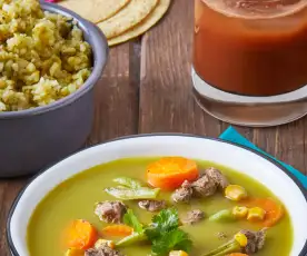 Mole de olla verde, arroz y tascalate TM6