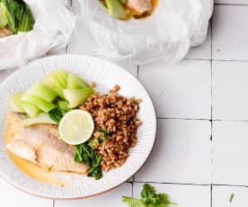 Filetes de peixe em papelote com pak-choi