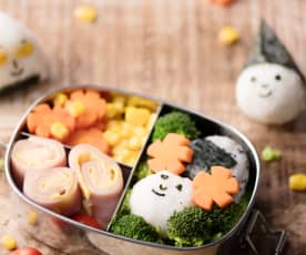 Arroz onigiri em bento box