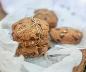 Bolachas veganas "zero waste" de amêndoa e chocolate preto