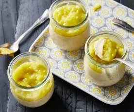 Pannacotta au foie gras et coulis de mangue