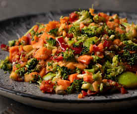 Havuçlu Brokolili Salata