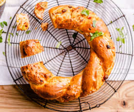 Couronne des rois chorizo, lardons, pignons pins et persil