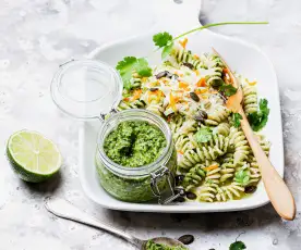 Pesto de cilantro y pipas de calabaza