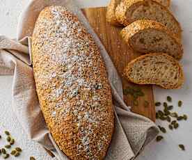 Pagnotta di farro e semi di zucca
