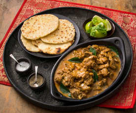 Manzo al lemon grass con pane roti al cocco  (Kuruma iraichchi)