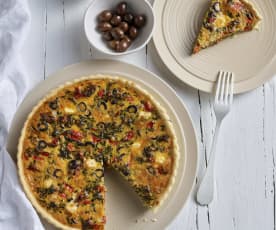 Vegetarische Quiche mit Spinat und Paprika