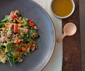 Salade de quinoa aux haricots et curcuma