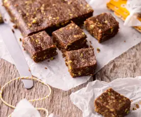 Cranberry and Pistachio Bites