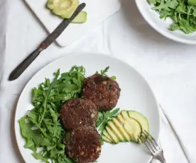 Hambúrgueres de quinoa e feijão azuki