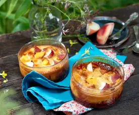 Clafoutis aux nectarines et caramel