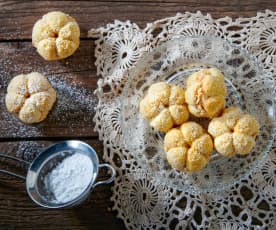 Biscotti alle mandorle con crema al burro