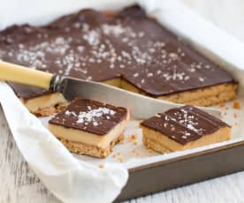 Salted caramel slice 