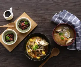 蛤蜊味噌汤、清酒蒸鸡腿和抹茶豆浆布丁