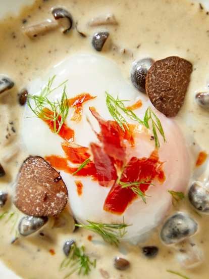 65°c黑松露温泉蛋配帕尔马火腿脆片