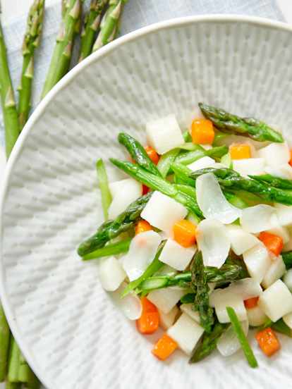 芦笋山药炒百合