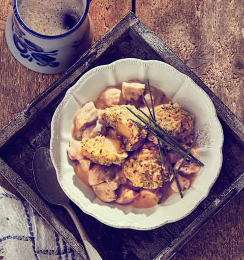 Kräuter-Speck-Knödel in Pilzsauce - Cookidoo™– the official Thermomix ...