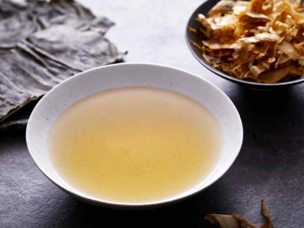 煮萝卜 辣炒牛蒡 日式肥牛卷炖土豆 味噌花蛤汤 本周推荐 日式高汤 正