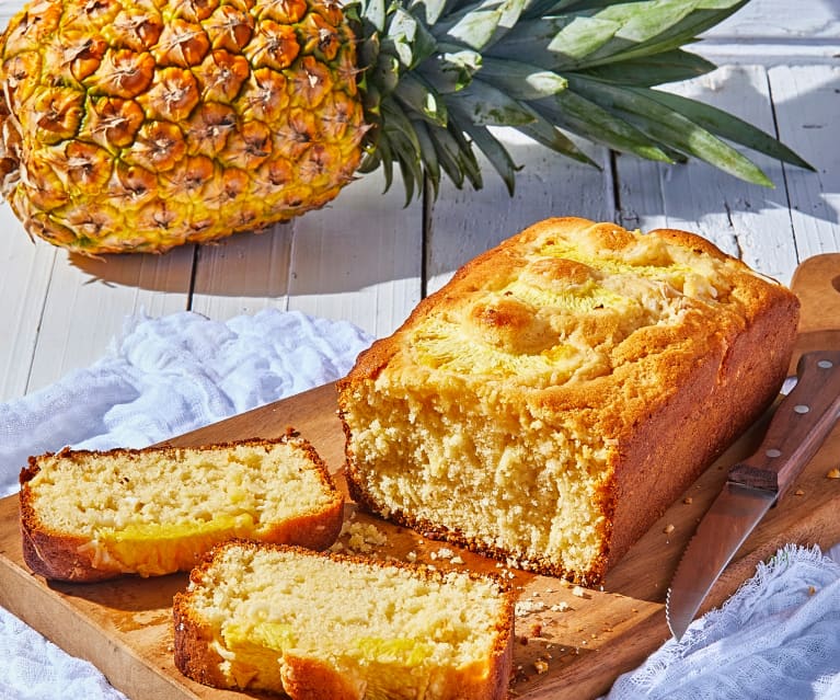 Summer Breeze Pineapple Pound Cake