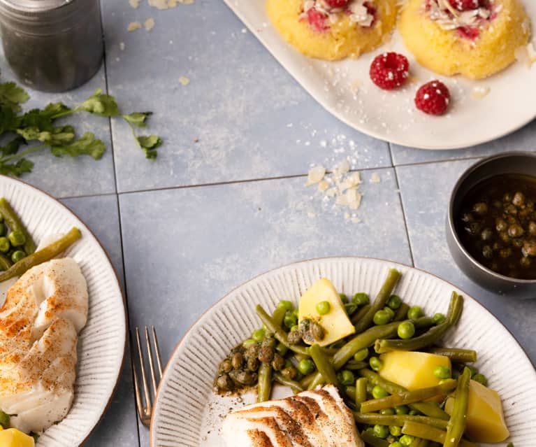 Menu: Salada de batata, feijão-verde e ervilhas com bacalhau e Clafoutis de frutos vermelhos