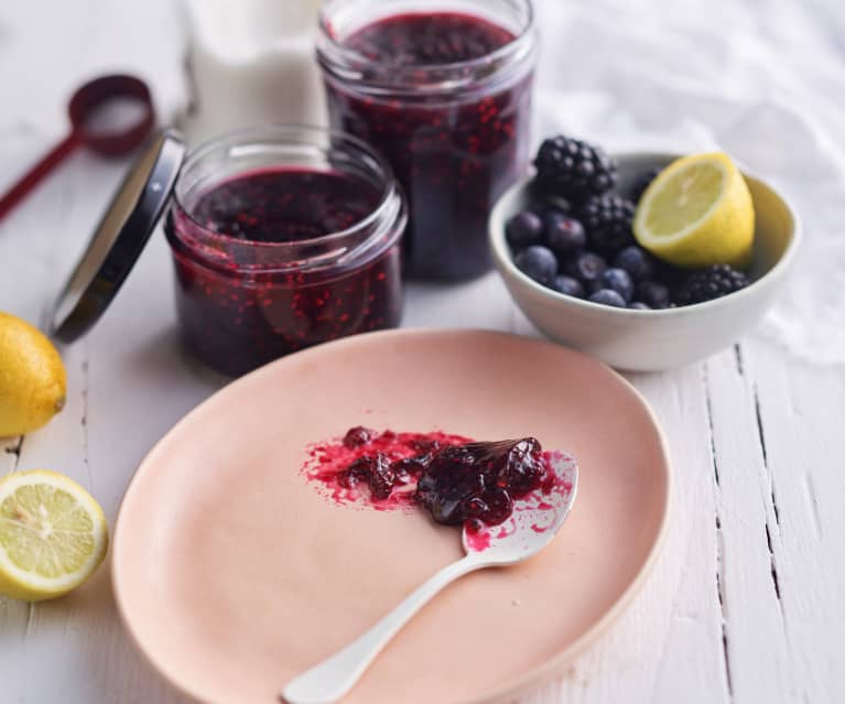 Confiture de fruits rouges