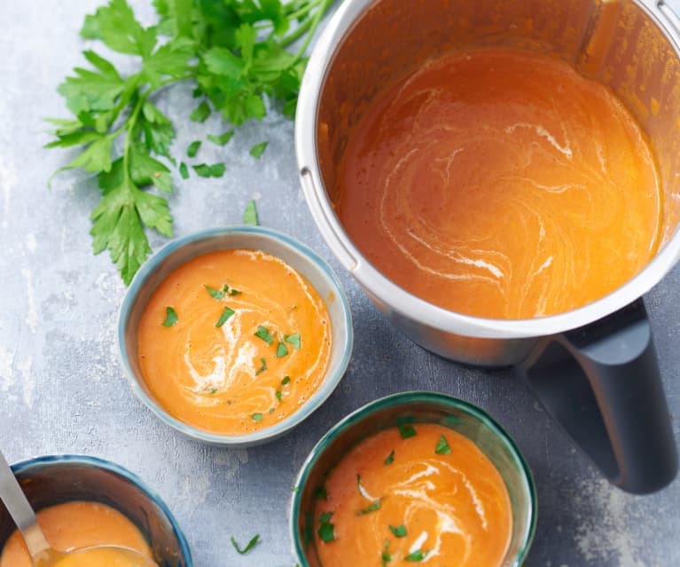 Velouté de tomates à la crème