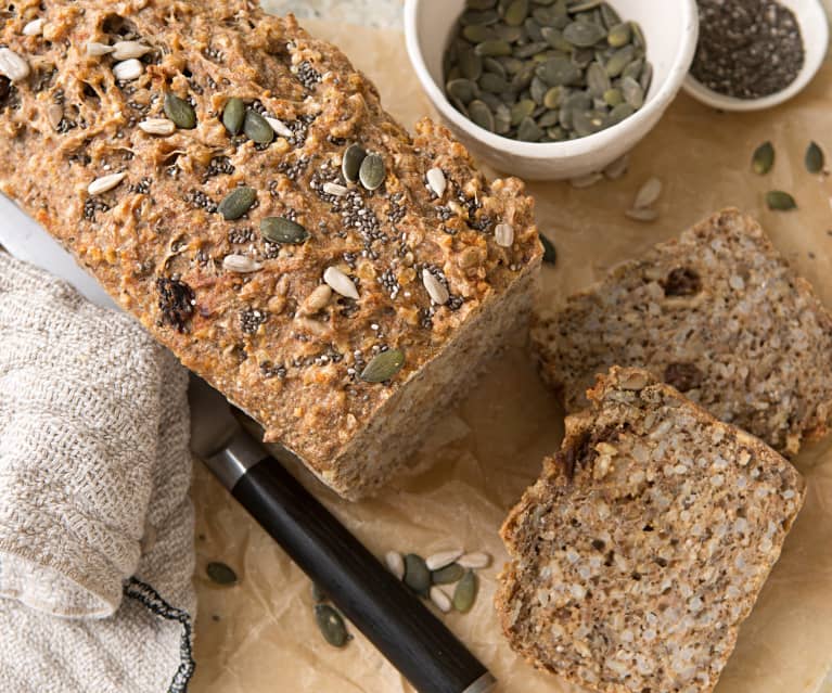 Pan de arroz integral con harina de espelta y semillas