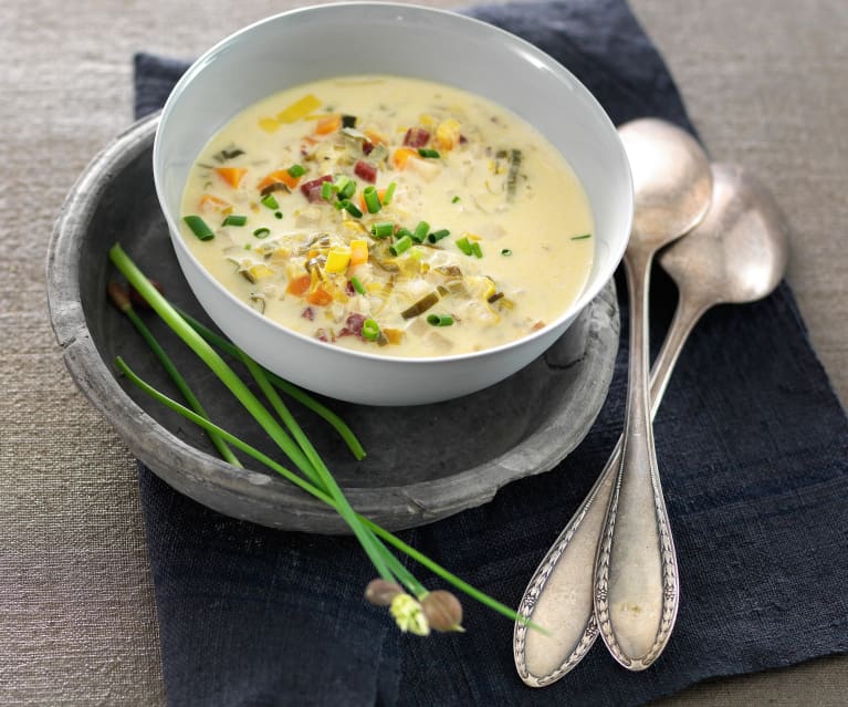 Soupe de légumes - Cookidoo® – the official Thermomix® recipe platform