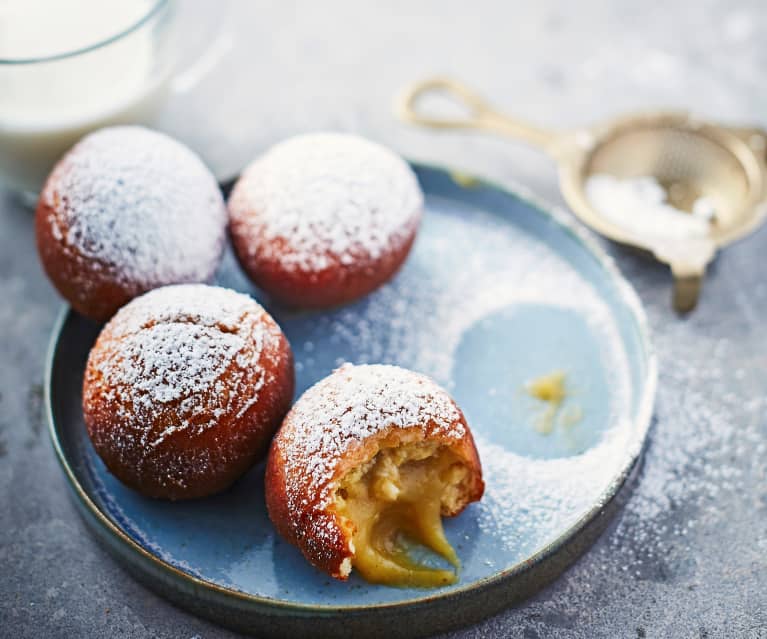 Boules de Berlin à la compote de pommes