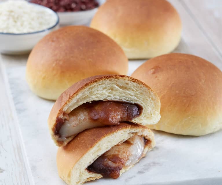 Japanese Adzuki Bean Mochi Buns