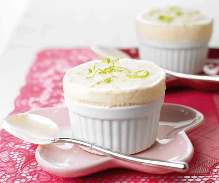 Soufflé gelado de lima