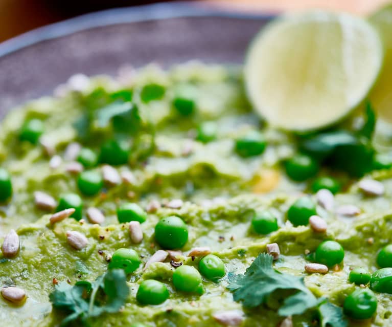 Guacamole picante de guisantes